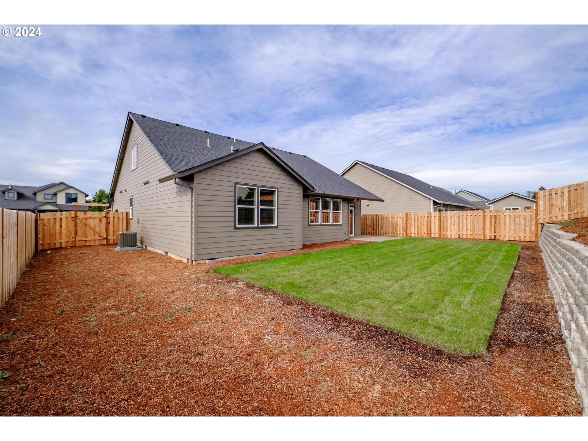 338 Northeast Cedar Street Sublimity, OR 97385 - Photo 34 of 34