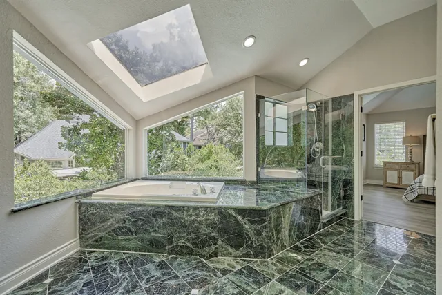 a view of entryway with wooden floor and a rug