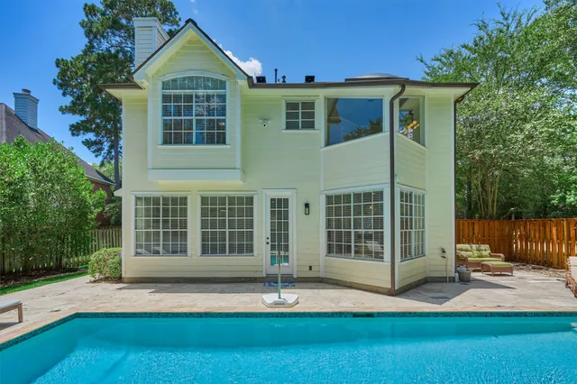 $8,000 | 38 Larks Aire Place, The Woodlands, TX 77381