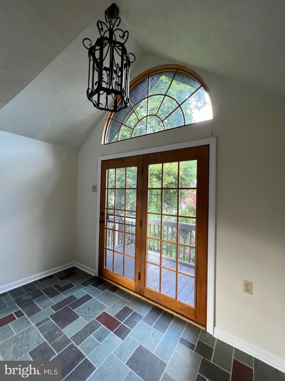 14505 Winchester Road Southwest Cumberland, MD 21502 - Photo 19 of 51