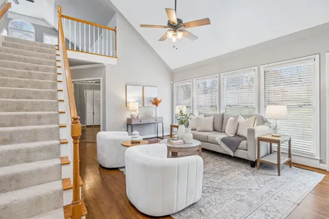 $545,000 | 6817 Collinswood Drive, Nashville, TN 37221