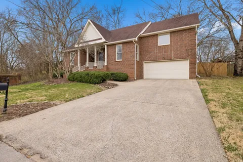 $545,000 | 6817 Collinswood Drive, Nashville, TN 37221