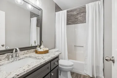 $545,000 | 6817 Collinswood Drive, Nashville, TN 37221