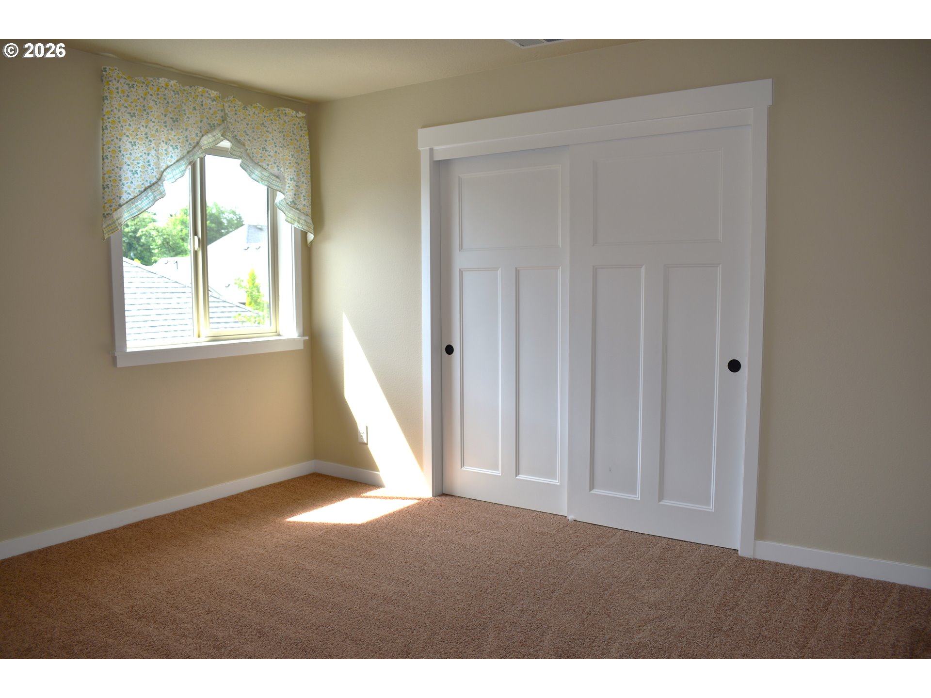 3114 Northeast 174th Street Ridgefield, WA 98642 - Photo 26 of 38 Bedroom