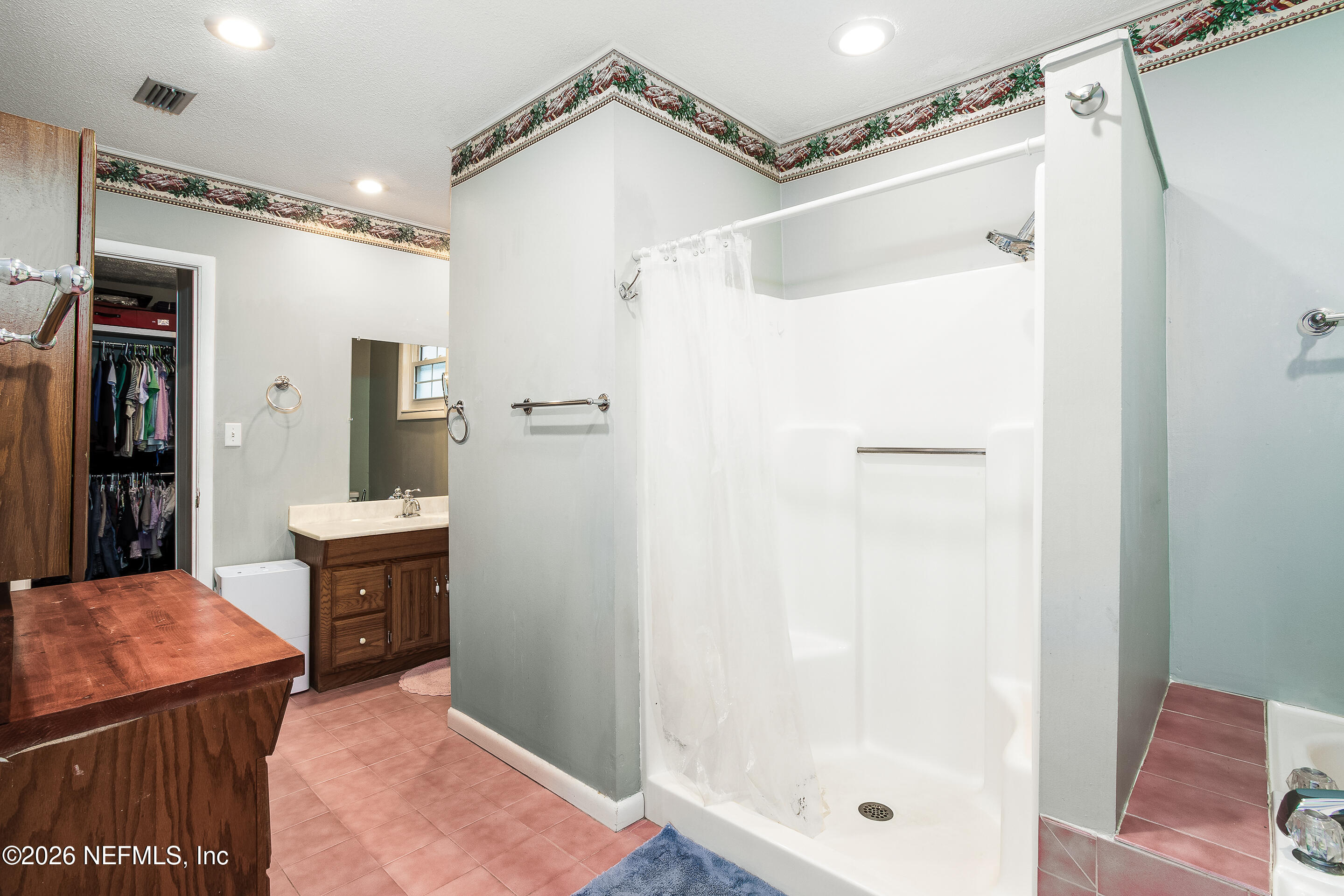 376530 Kings Ferry Road Hilliard, FL 32046 - Photo 16 of 32 PrimaryBath