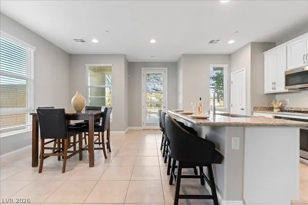 $459,900 | 40 Kimberlite Drive, Henderson, NV 89011