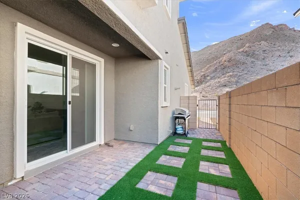$459,900 | 40 Kimberlite Drive, Henderson, NV 89011