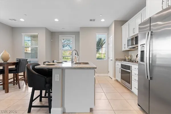 $459,900 | 40 Kimberlite Drive, Henderson, NV 89011