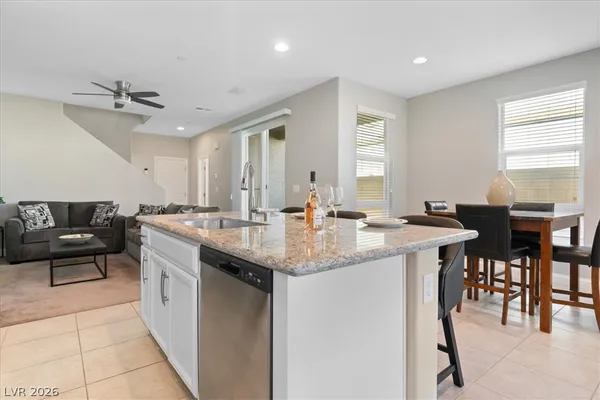 $459,900 | 40 Kimberlite Drive, Henderson, NV 89011