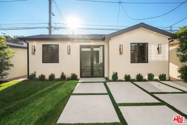 $20,000 | 3517 Redwood Avenue, Los Angeles, CA 90066