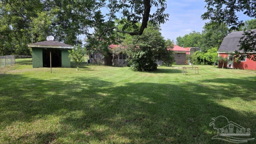 6693 Camp Henderson Road Jay, FL 32565 - Photo 9 of 33