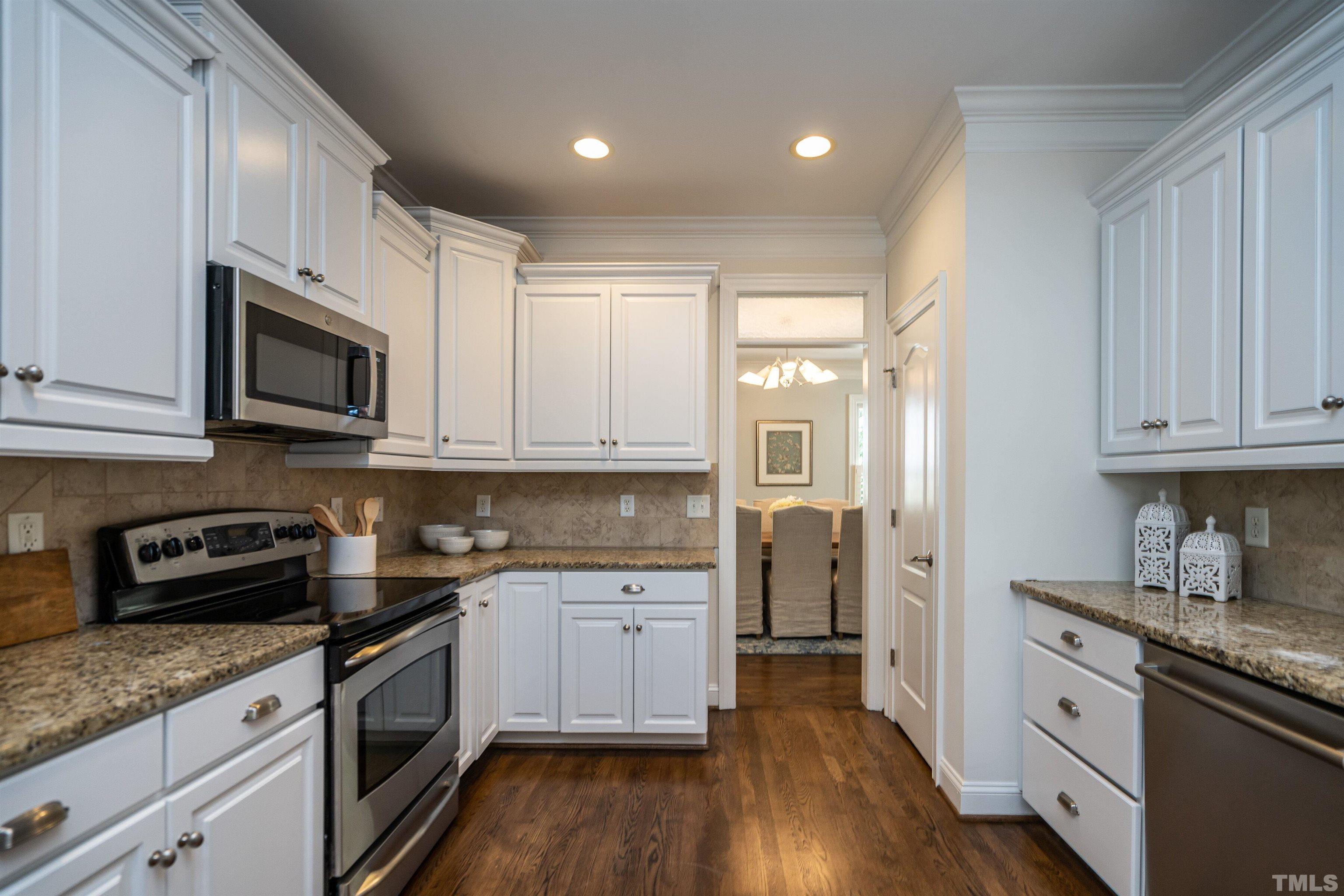 614 New Road Raleigh, NC 27608 - Photo 10 of 31