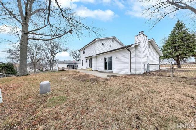 $350,000 | 103 Sutters Mill Road, St. Peters, MO 63376