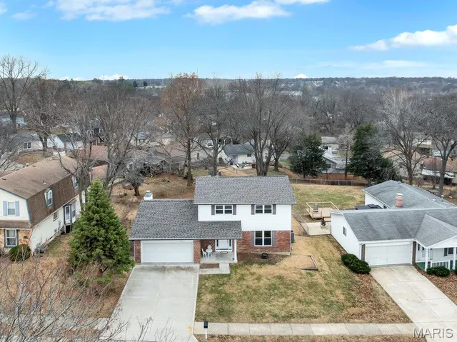 $350,000 | 103 Sutters Mill Road, St. Peters, MO 63376