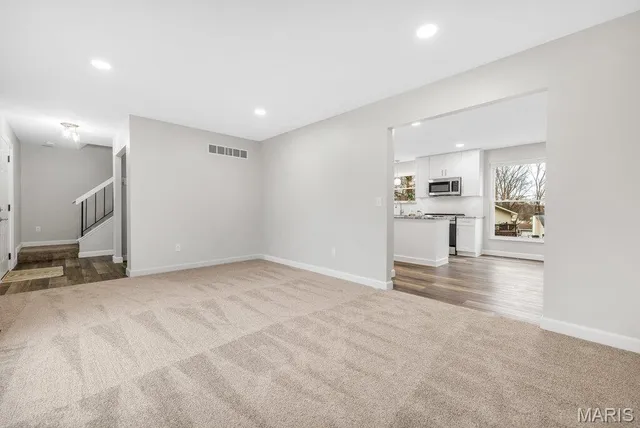 $350,000 | 103 Sutters Mill Road, St. Peters, MO 63376