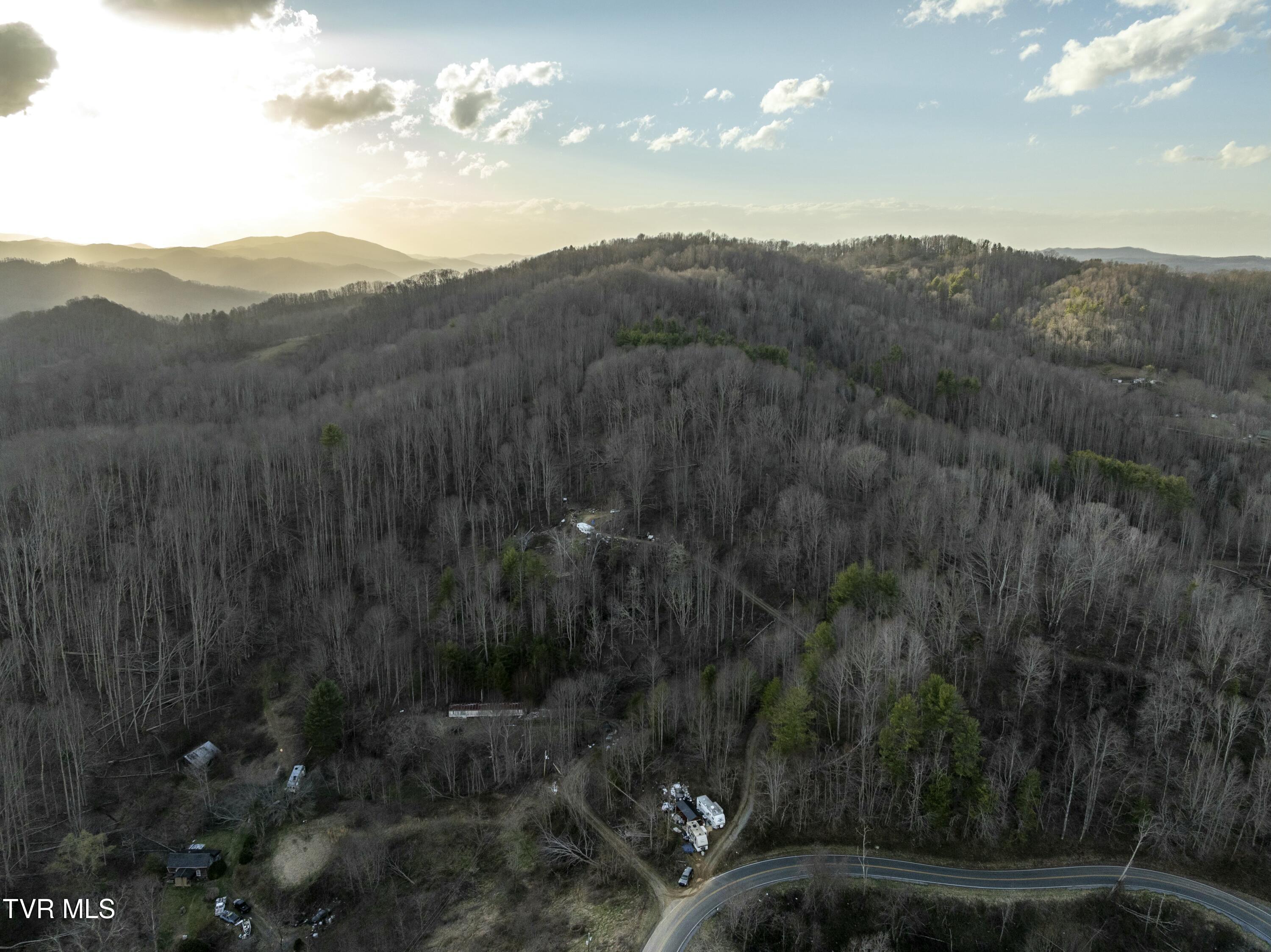 Tbd Buck Mountain Road, Unit 1 Roan Mountain, TN 37687 - Photo 3 of 20 tempImageYHqtL7