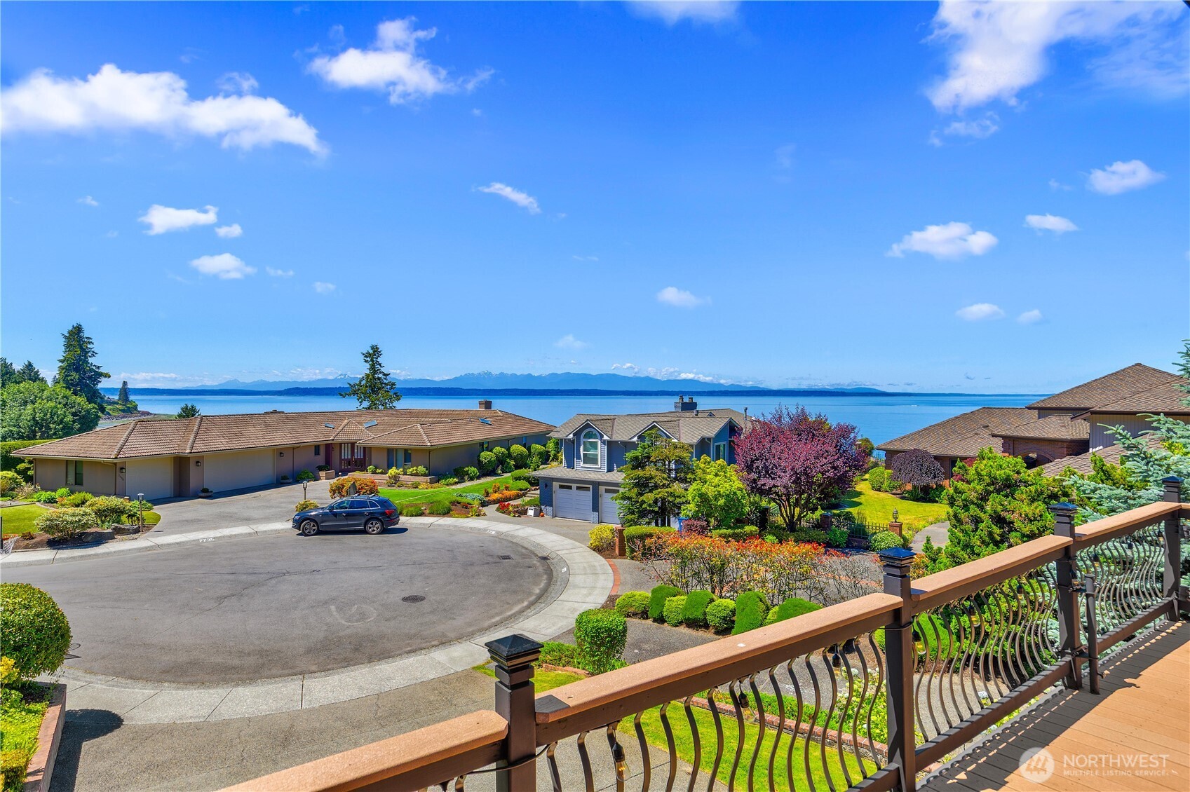 7723 168th Place Southwest Edmonds, WA 98026 - Photo 2 of 38