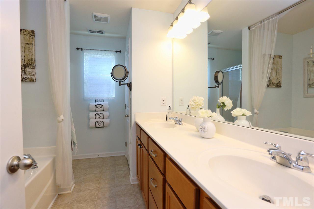 3958 Massey Run Raleigh, NC 27616 - Photo 14 of 21 Gallery Image 14