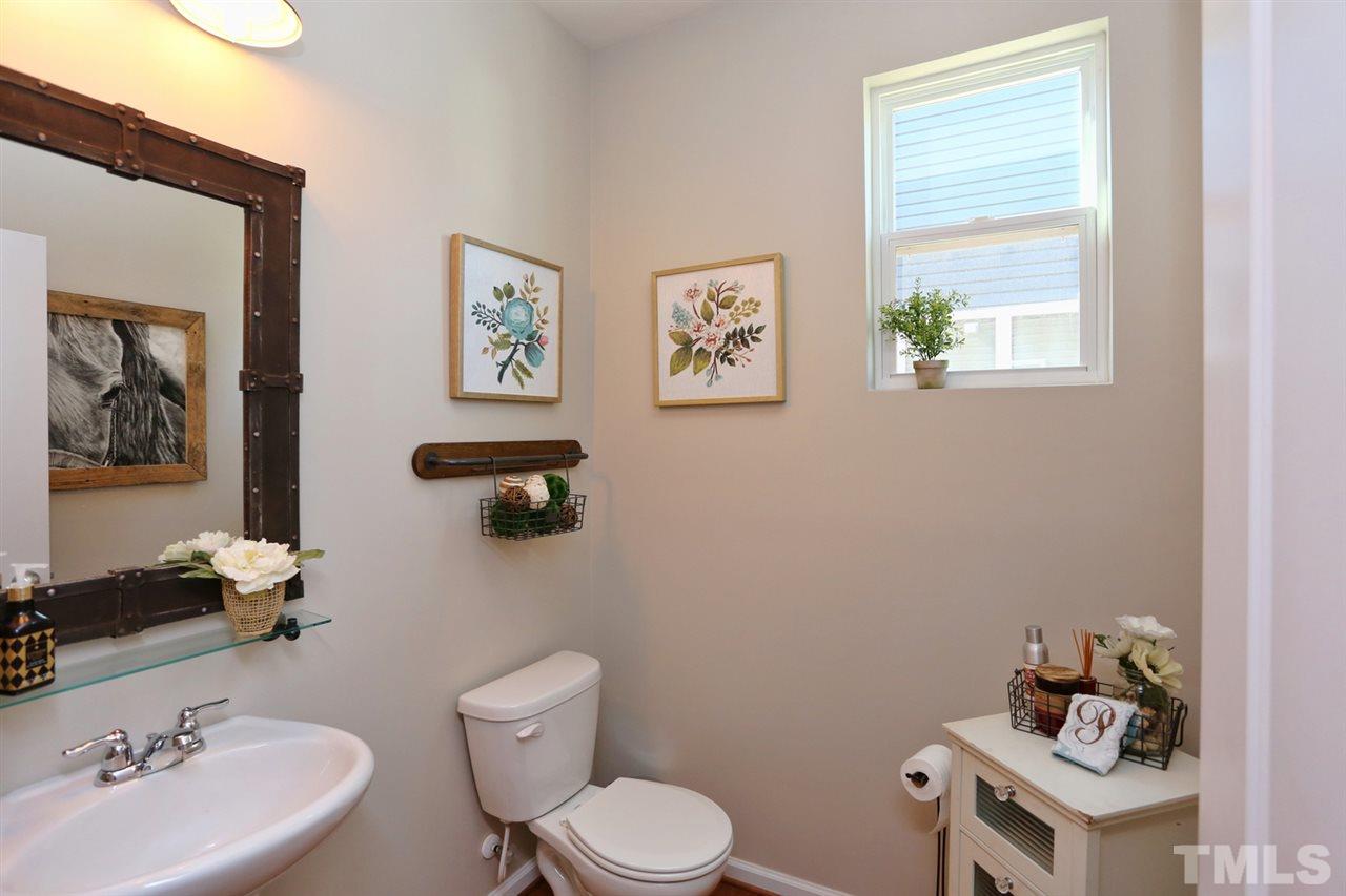 3958 Massey Run Raleigh, NC 27616 - Photo 10 of 21 Gallery Image 10