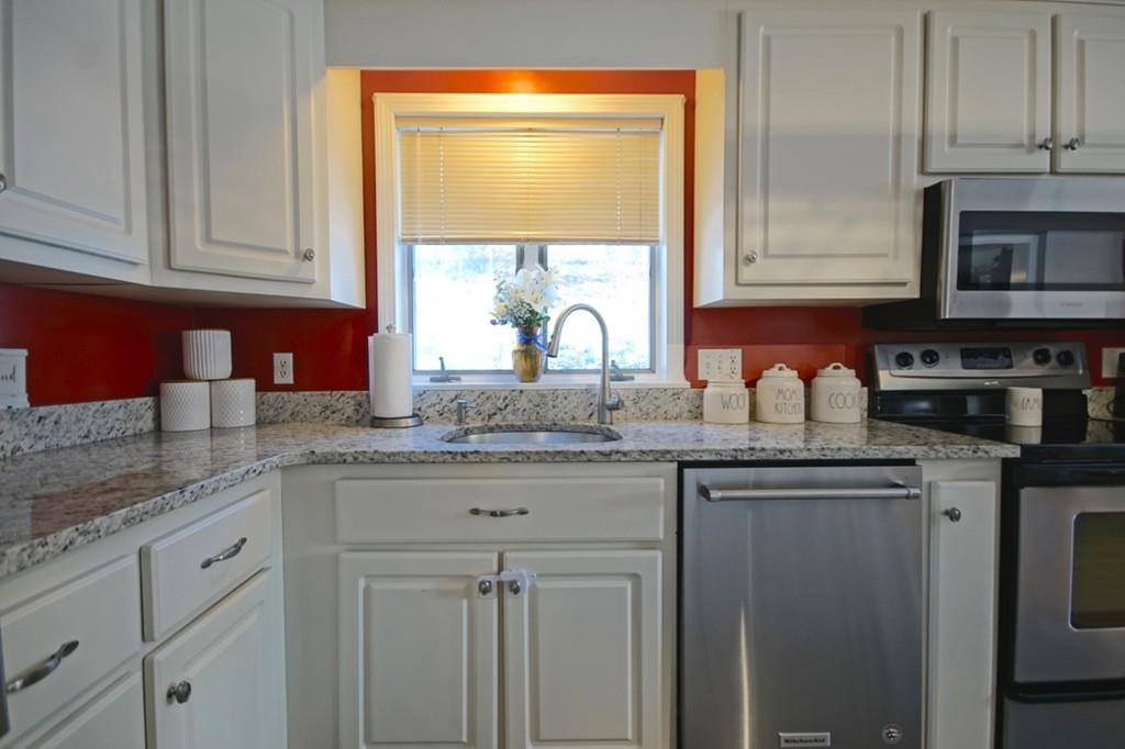 213 Den Quarry Road Lynn, MA 01904 - Photo 9 of 35 Gallery Image 9