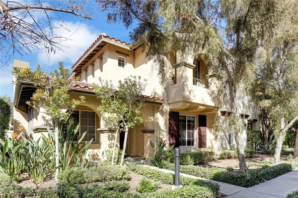 $4,600 | 64 Shadowplay, Irvine, CA 92620