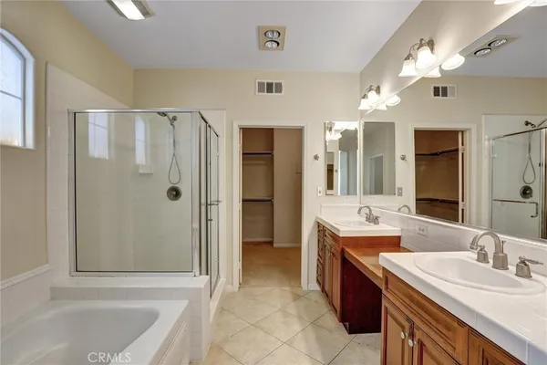 $4,600 | 64 Shadowplay, Irvine, CA 92620