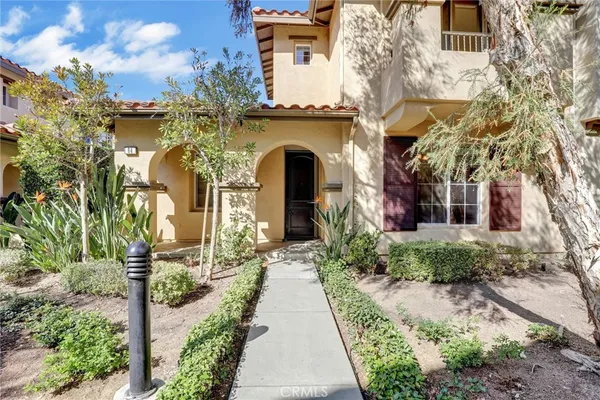 $4,600 | 64 Shadowplay, Irvine, CA 92620