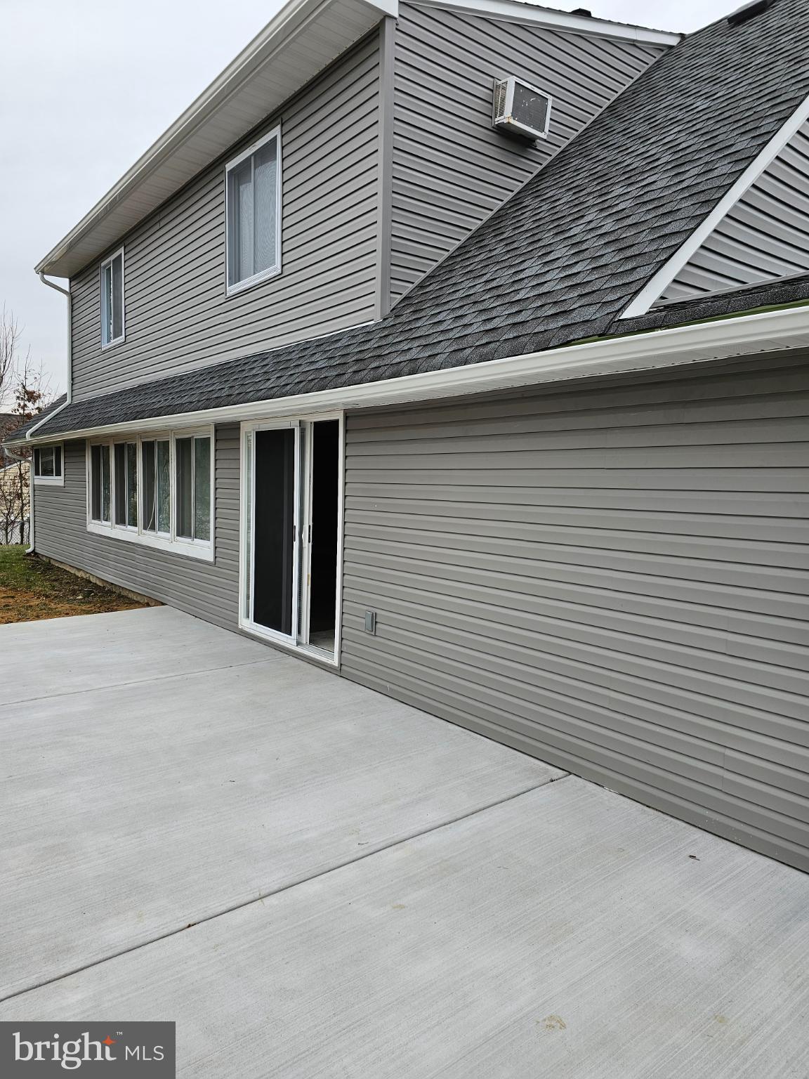 65 Silverspruce Road Levittown, PA 19056 - Photo 22 of 24 Rear patio