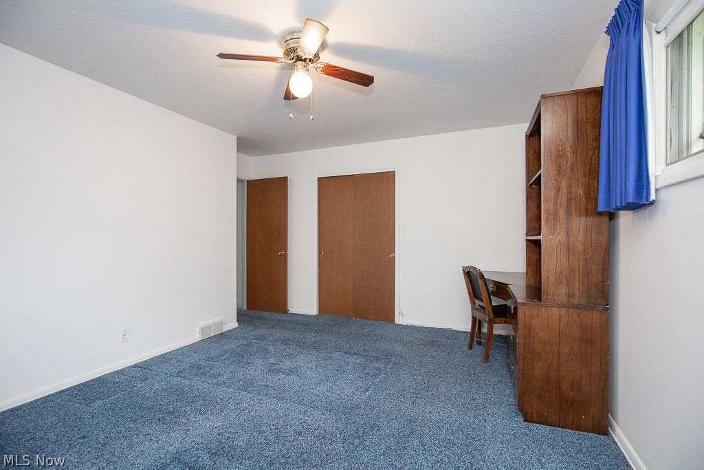 6311 Rousseau Drive Parma, OH 44129 - Photo 25 of 33