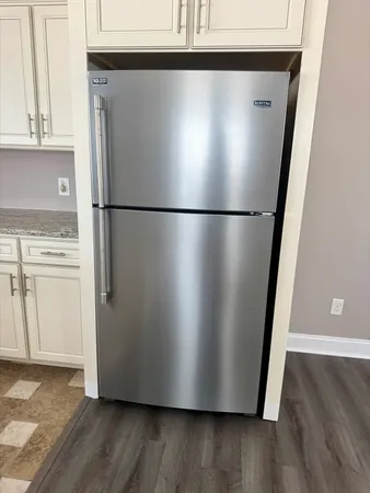 $2,000 | 789 Mt Pleasant Street, Unit 2, New Bedford, MA 02745