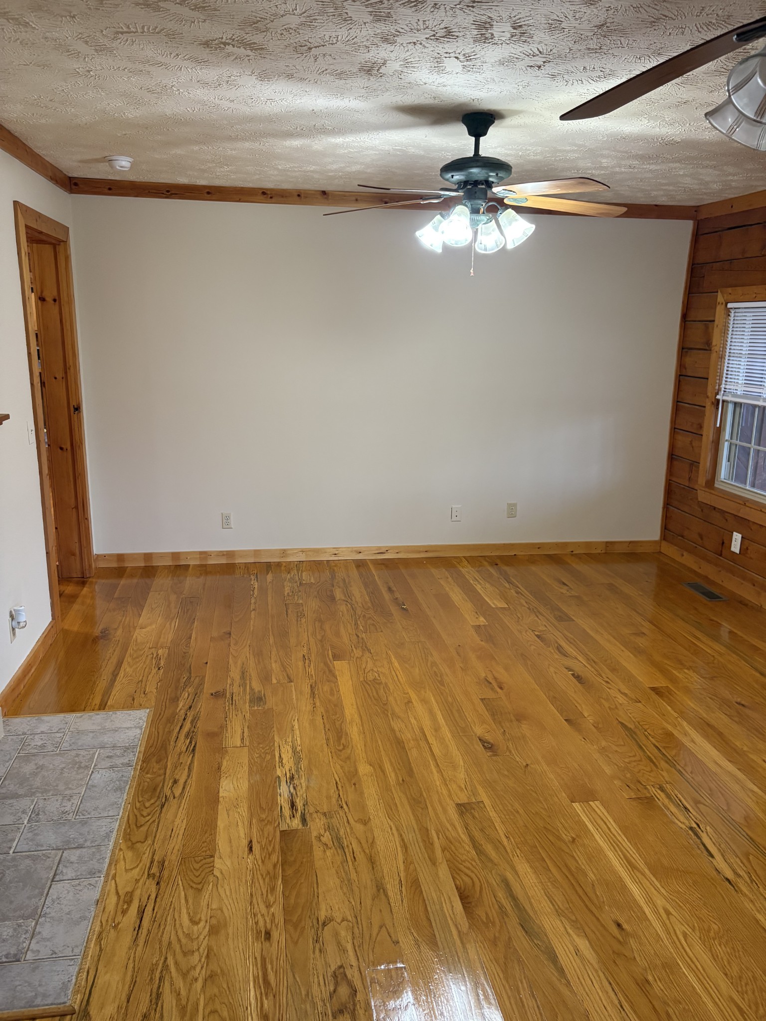 1028 Cook Road Liberty, TN 37095 - Photo 29 of 33 a view of room with window and ceiling fan