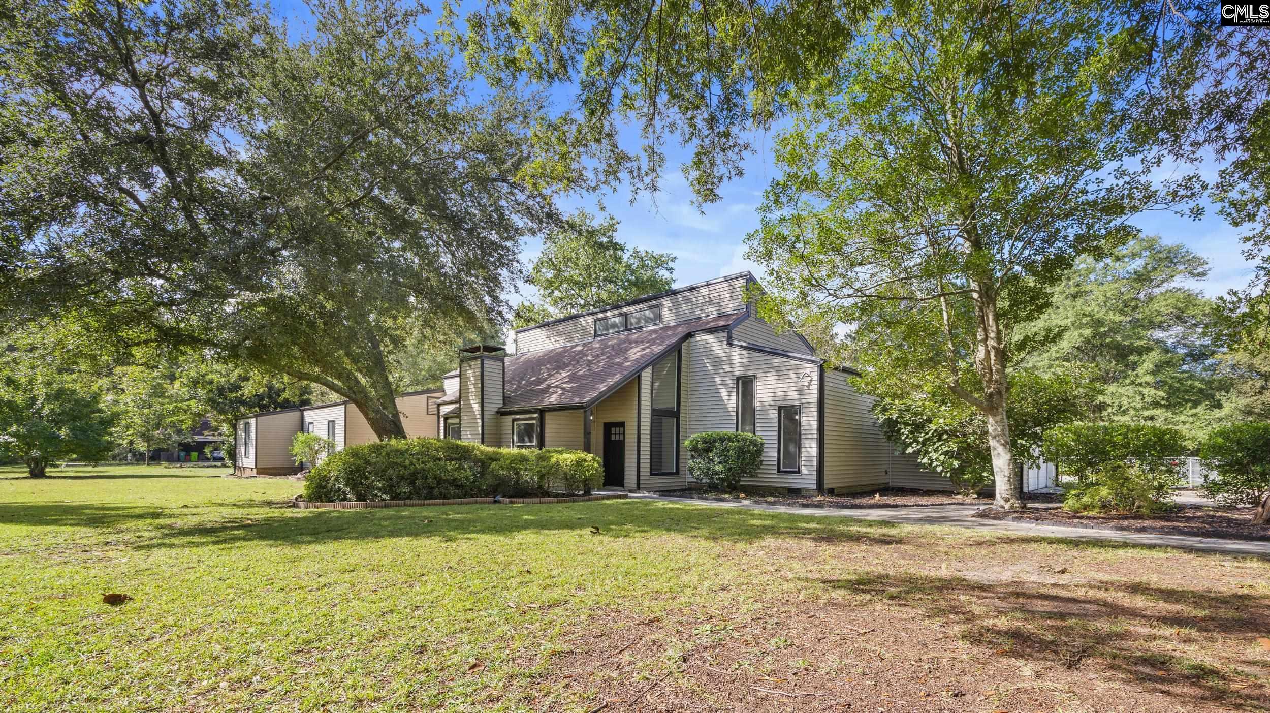 818 Motley Road Hopkins, SC 29061 - Photo 2 of 56