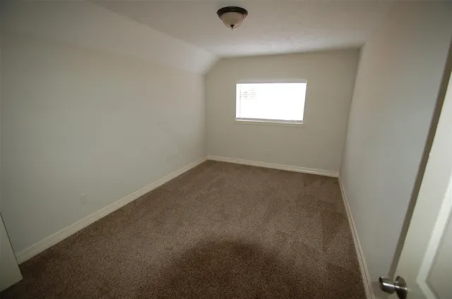 $2,100 | 3338 Walhalla Drive, Houston, TX 77066