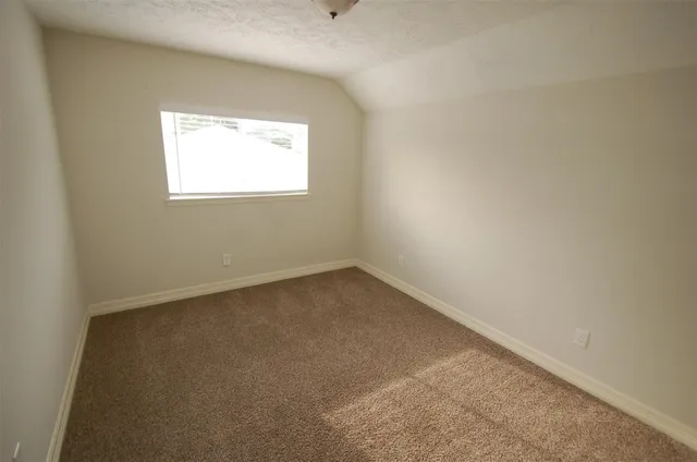 $2,100 | 3338 Walhalla Drive, Houston, TX 77066