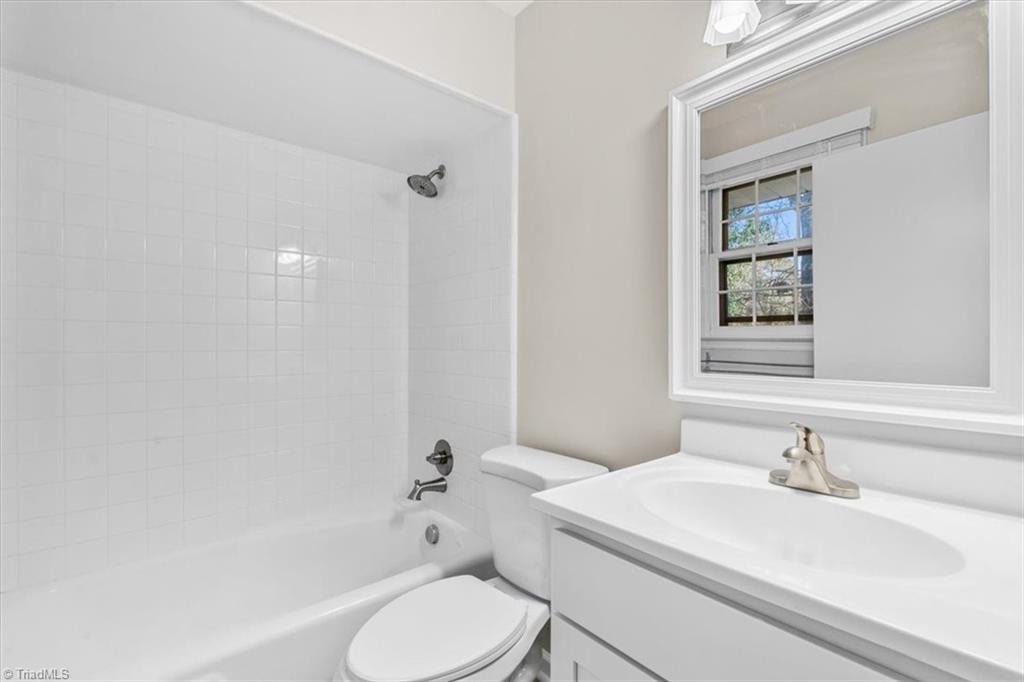 3401 Normandy Road Greensboro, NC 27408 - Photo 25 of 46 Gallery Image 25