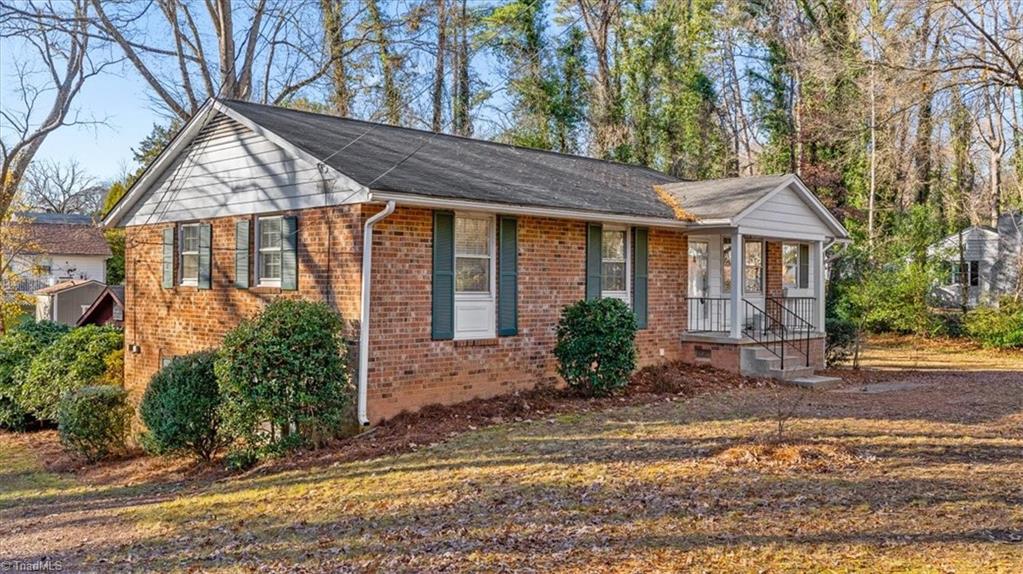 3401 Normandy Road Greensboro, NC 27408 - Photo 4 of 46 Gallery Image 4