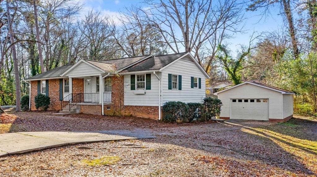 3401 Normandy Road Greensboro, NC 27408 - Photo 5 of 46 Gallery Image 5