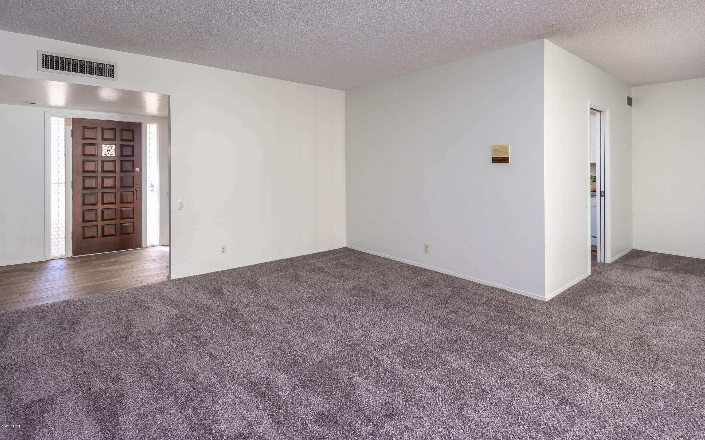 6100 North Oracle Road, Unit 6 Tucson, AZ 85704 - Photo 3 of 25