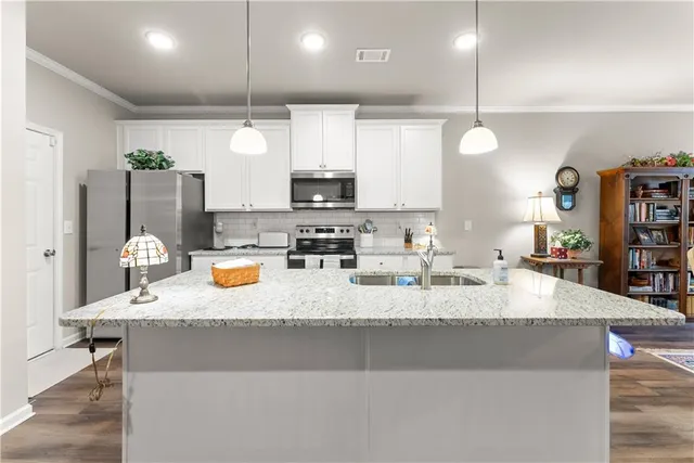 $299,900 | 5124 Fox Den Road, Oakwood, GA 30566