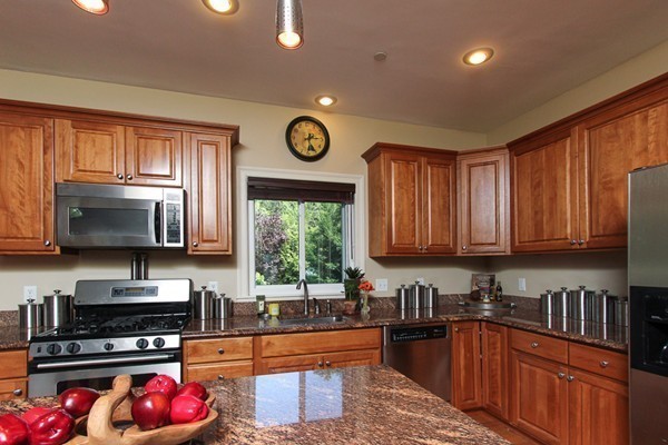 18 Parsons Hill Road Wenham, MA 01984 - Photo 6 of 22