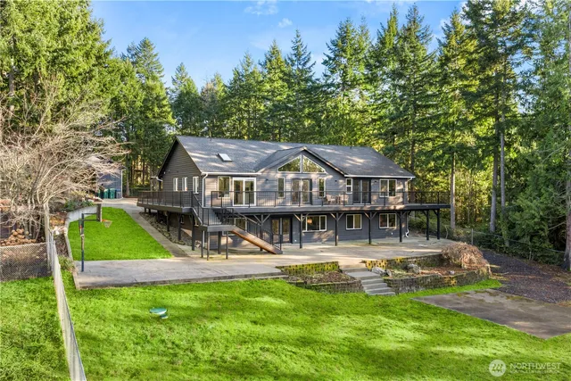 $975,000 | 9371 Willamette Meridian Road Northwest, Silverdale, WA 98383