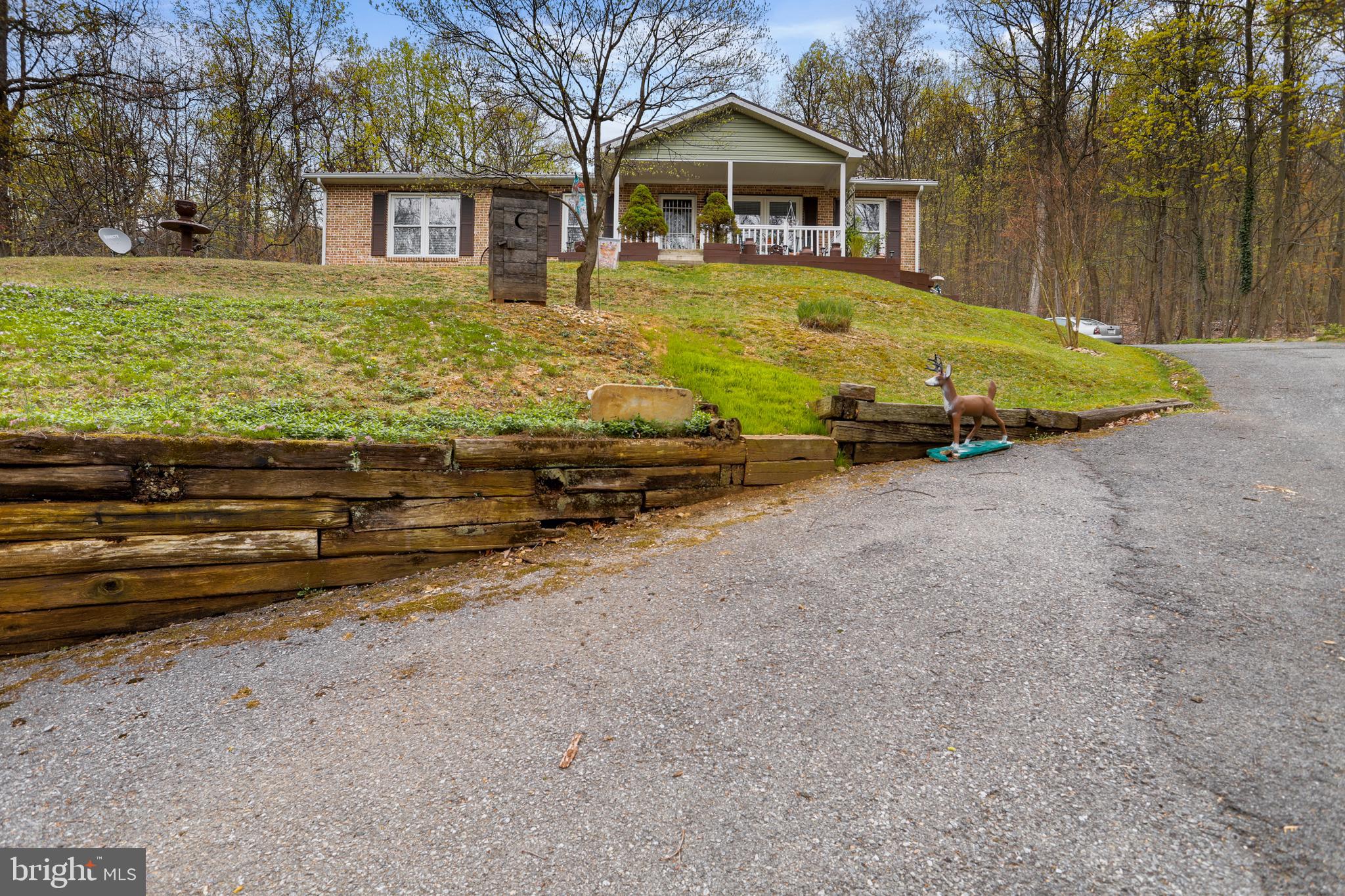 1447 Hoffmaster Road Knoxville, MD 21758 - Photo 5 of 36 Gallery Image 5