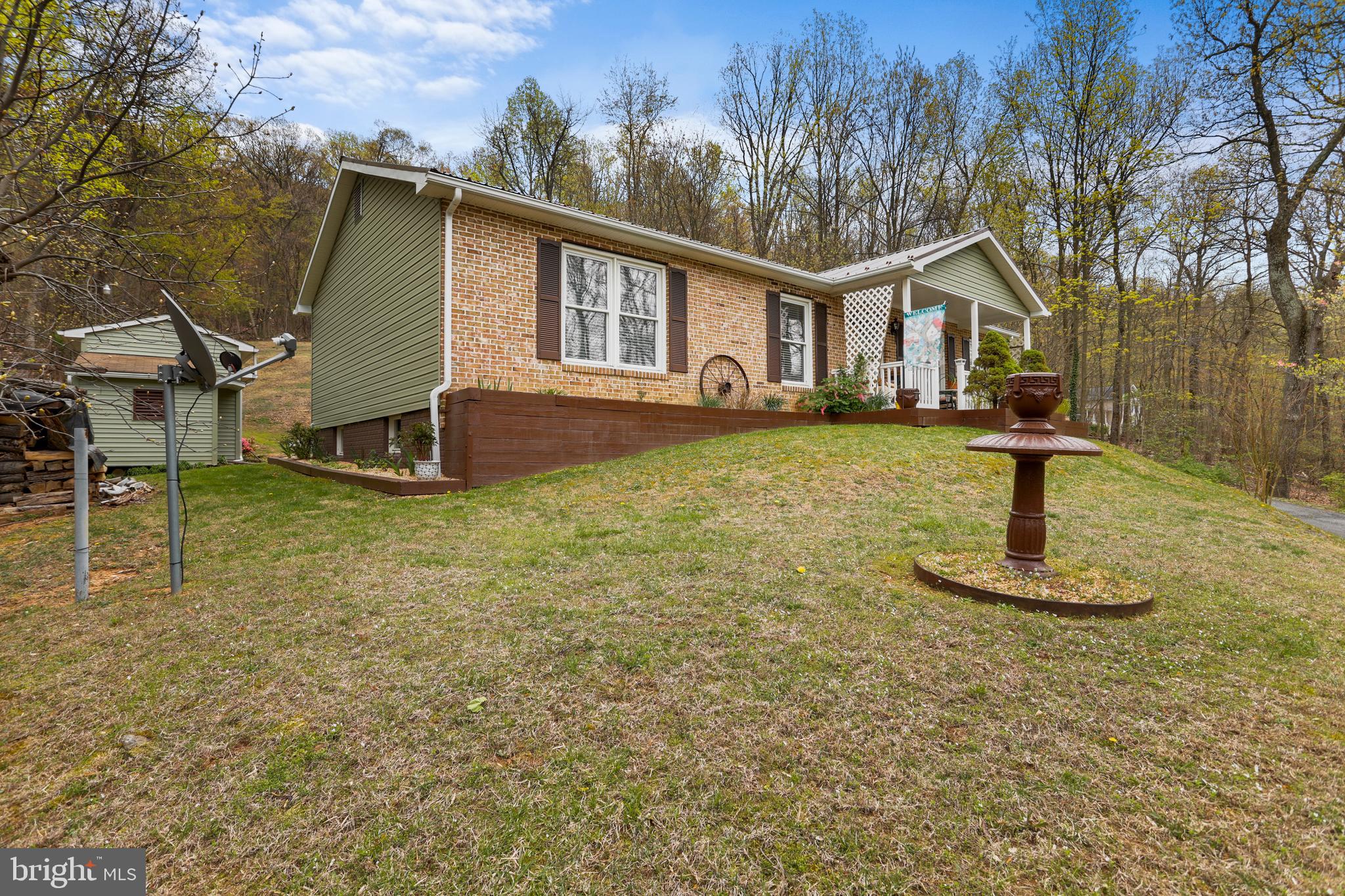 1447 Hoffmaster Road Knoxville, MD 21758 - Photo 7 of 36 Gallery Image 7