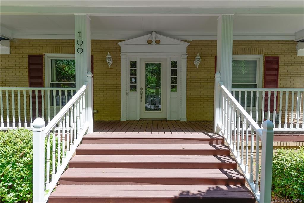 100 Lansdowne Road Charlotte, NC 28270 - Photo 2 of 19 Gallery Image 2