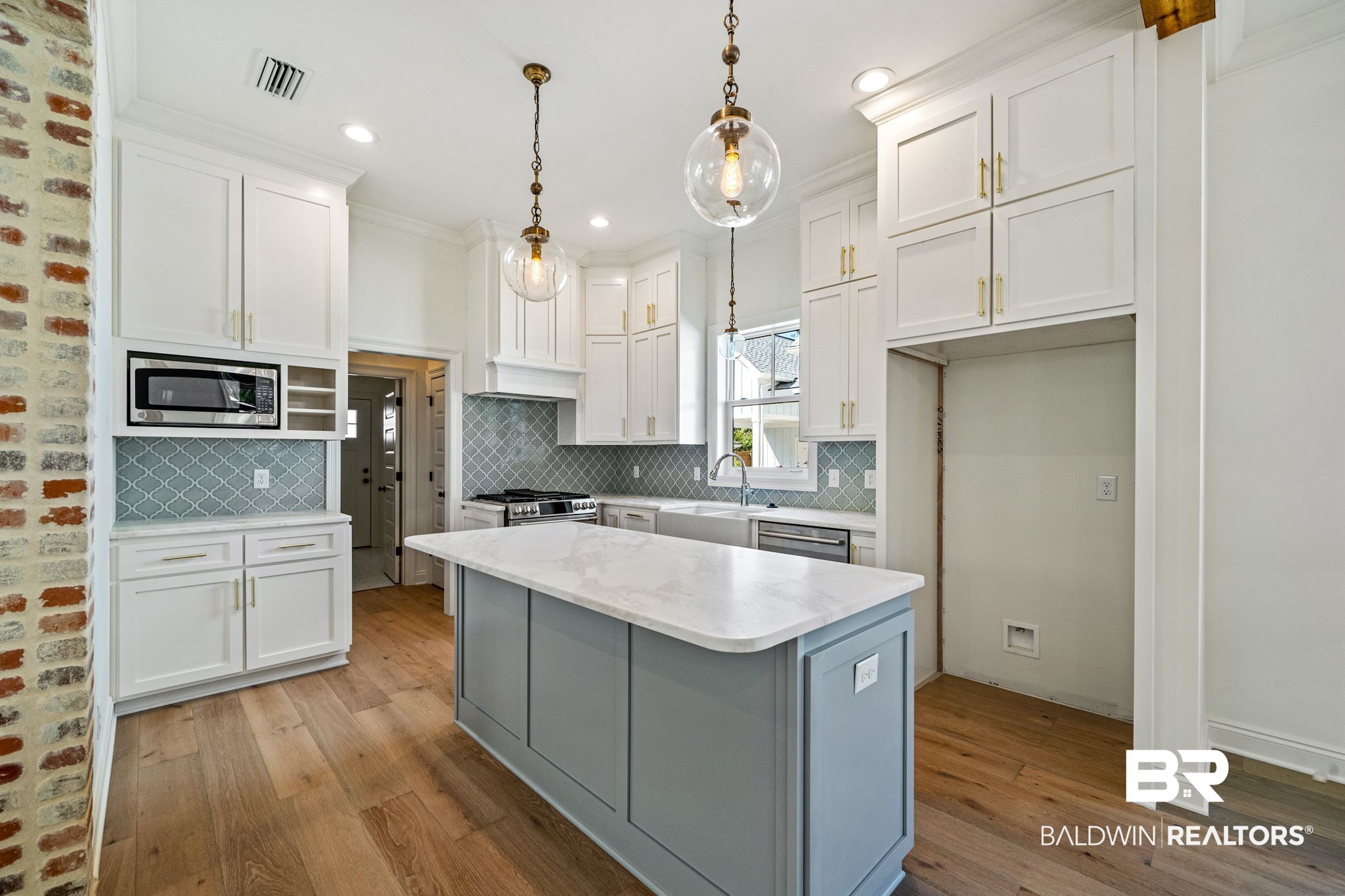 432 Liberty Street Fairhope, AL 36532 - Photo 8 of 26 Marble Countertops