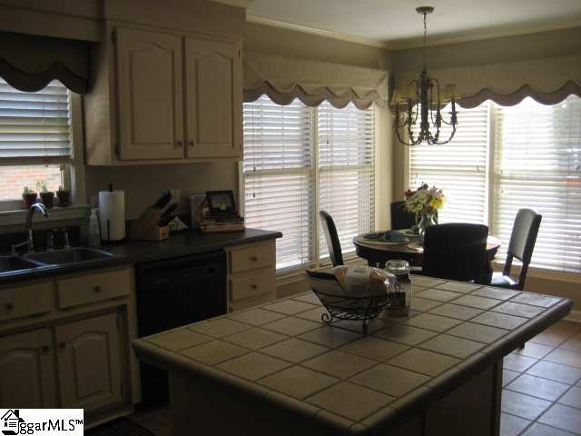 209 Cedar Grove Road Greer, SC 29650 - Photo 8 of 24 Gallery Image 8