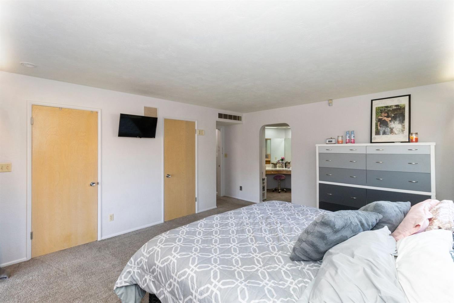 1280 North Reed Avenue Reedley, CA 93654 - Photo 27 of 35