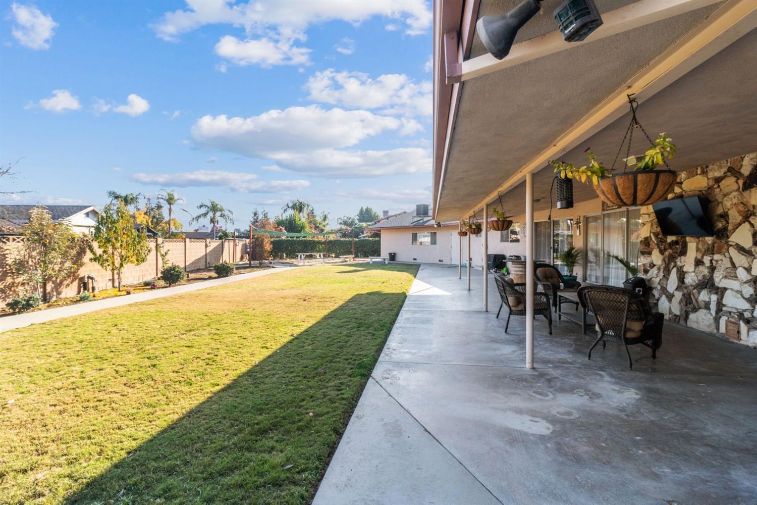 1280 North Reed Avenue Reedley, CA 93654 - Photo 29 of 35