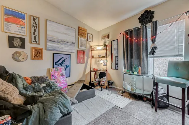 $300,000 | 2305 West Horizon Ridge Parkway, Unit 1223, Henderson, NV 89052