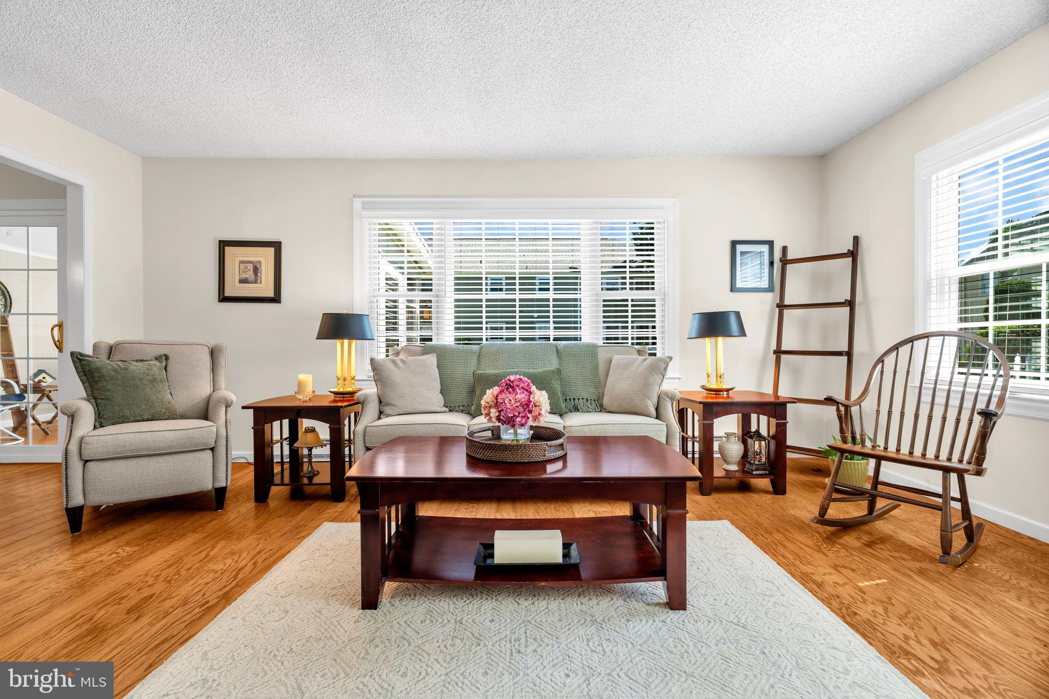 229 Old Nassau Road Monroe Township, NJ 08831 - Photo 7 of 30
